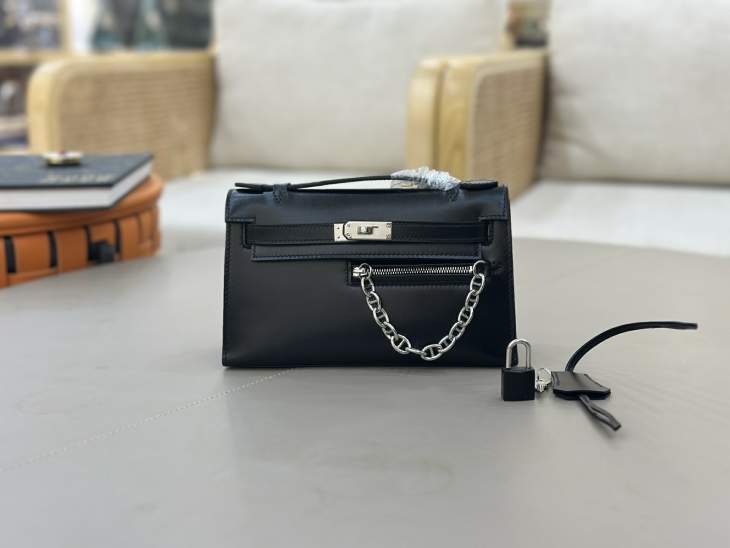 Picture of Hermes Handbags _SKUfw216504856fw